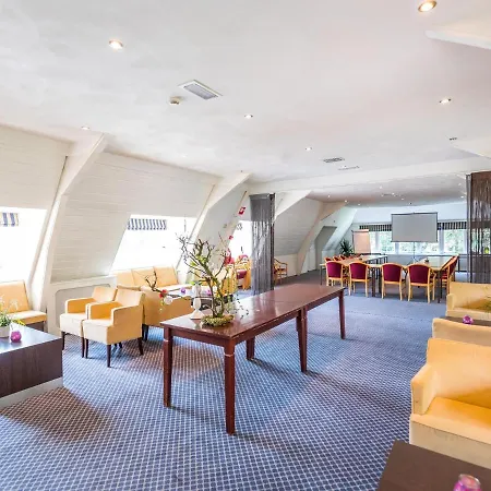 Modern, Luxurious With 2 Bathrooms, Close To De Veluwe Villa *